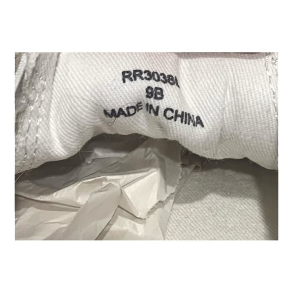 Women’s Tony Lama Lipstick Pink Slip Ons - Picture 6 of 6